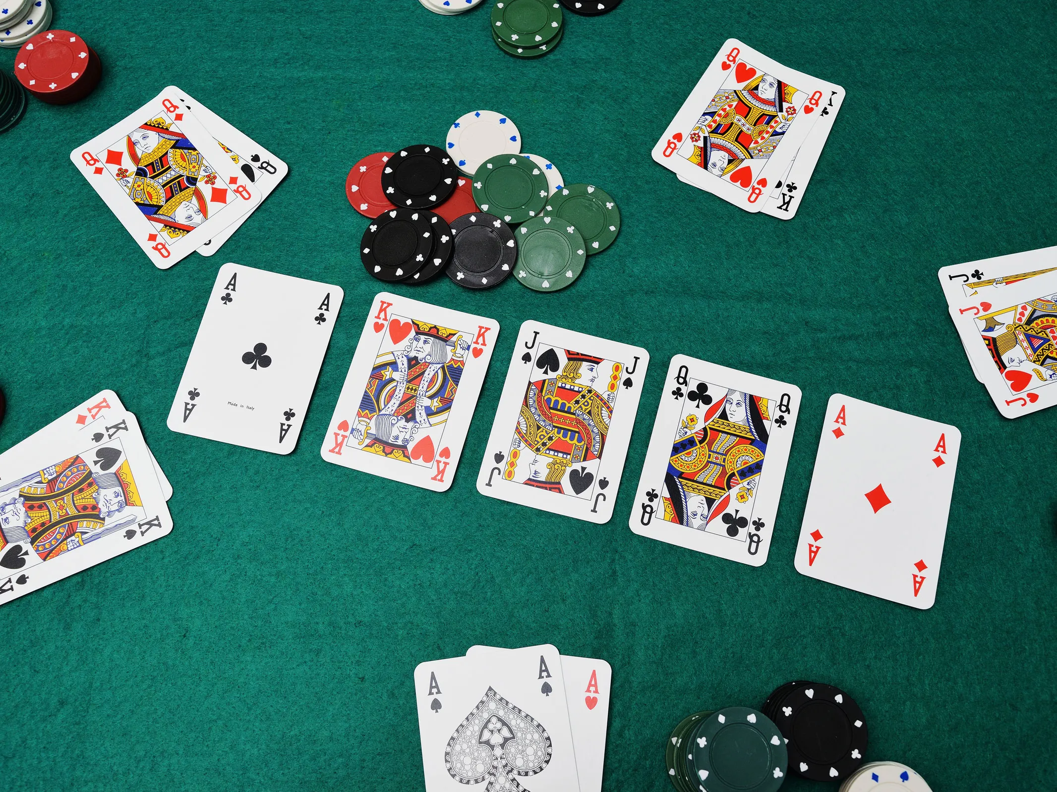 KUBET Hướng dẫn chơi Poker đơn giản, nhanh thắng từ cao thủ